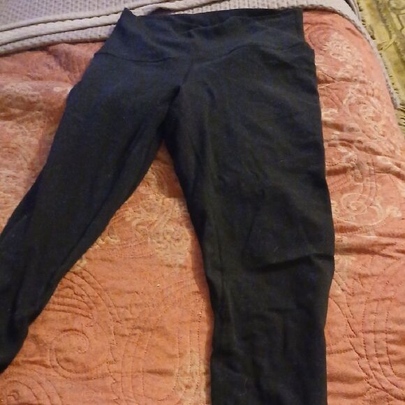 Black Leggings - Picture 1 of 4